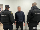 В Одесской области 25-летний парень избил и ограбил 53-летнюю женщину в ее же доме