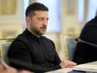 «Не притворяйся жертвой, сукин сын!»: Зеленского разнесли после удара по Одессе