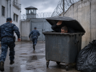В Одессе побег из СИЗО оформили как вывоз мусора