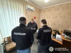Скрывал смерть матери ради денег и отсрочки: в Одесской области разоблачили мошенника
