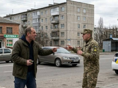 В Измаиле мужчина достал гранату во время проверки документов