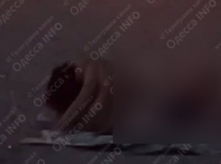 В Одессе двое влюбленных занялись сексом на общественном пляже