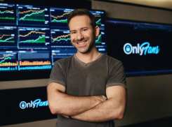 Порно-магнат из Одессы: как человек-тень Леонид Радвинский стал самой яркой звездой 