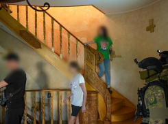 Наркоманов и алкоголиков в одесской клинике-гестапо унижали, насиловали и пытали