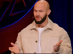 «В сарае под Одессой»: Джигану для первого секса привели цыганку