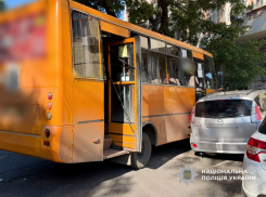Девять человек пострадали в массовом ДТП с маршруткой в центре Одессы