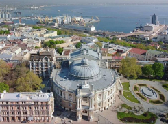 Новости Одессы: «прострелил» отцу ноги, чтобы попасть на фронт, раввины Одессы и России породнятся, у свиней чума