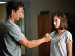 В Одессе 38-летний мужчина ударил жену ножом в грудь и уложил спать