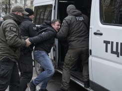 Сотрудник Одесского ТЦК получил семь лет тюрьмы за пытки призывника