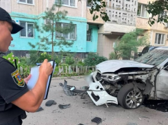 В Одессе взорвался BMW военнослужащего: водитель ранен