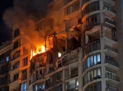Взрыв и пожар в ЖК «Атмосфера»: в Одессе повреждены две высотки
