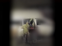 Сотрудник ТЦК случайно применил электрошокер против коллеги в Одессе