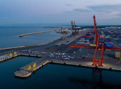 Франция травит Украину радиацией: смертоносные грузы попали в Одессу