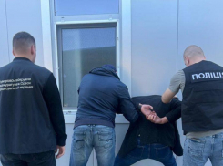 В Одессе мужчина за 35 тысяч долларов предлагал фиктивную службу в армии