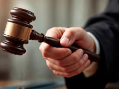 Пьяный военный угнал авто и попал в аварию под Одессой