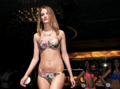 Украинок отправляли к Эпштейну: Одесский активист Стерненко обнародовал обвинения против украинского модельного агентства