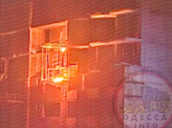 В сети появилось видео момента удара дрона «Герань» по Одессе