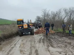 Одесская область осталась в полной изоляции из-за разрушенных дорог и равнодушия властей