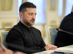 Зеленский анонсировал новые меры по укреплению ВМС во время визита в Одессу