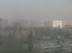 Одессу накрыла мощная пылевая буря: в городе ухудшилась видимость