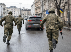 В Одессе у сотрудников ТЦК угнали автомобиль во время мобилизации мужчины