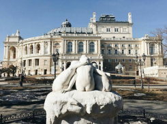 Новости Одессы: три трупа, декоммунизация памятника и улицы