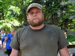 В Москве заочно приговорили украинца к 8 годам за нападение на генконсульство РФ в Одессе