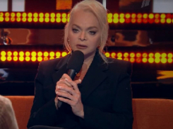 Юрист объяснил, почему начинавшая карьеру в Одессе Лариса Долина не будет наказана за неуплату налогов