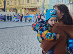 В Одессе проходят митинги с требованием освободить военнопленных