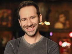 Bloomberg: умер владелец OnlyFans, одессит, Леонид Радвинский