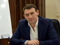 Одесский депутат забыл задекларировать дом, землю и полмиллиона
