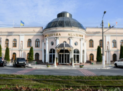 Одесская юракадемия нанимает в подрядчики подозрительных «новоиспеченных» предпринимателей