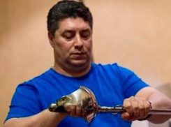 Деньги, женщины, стволы: глава секты тамплиеров готовил захват власти в Одессе