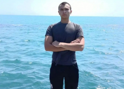 «Заставляли есть свою блевотину»: сержанты ВСУ довели одесского курсанта до самоубийства