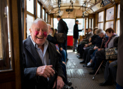 В Сети завирусилось видео с колоритным диалогом из одесской маршрутки