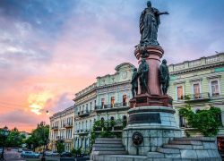 Город у моря всё ещё говорит по-русски: как живёт Одесса под «мовным» законом