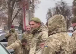 В сеть слили видео, как сотрудники ТЦК в Одессе забивают призывника ногами
