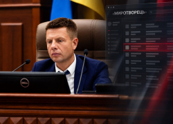 После исключения из партии одесский нардеп Гончаренко попал в базу «Миротворца»