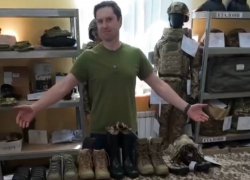 На фронт за шесть пар ботинок: одесситов призывают на службу взамен на обувь