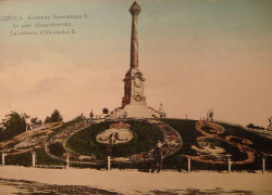 Сестру Александрийского столпа Санкт-Петербурга взорвут в Одессе