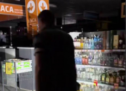 «Шопинг с фонариком, свидания под взрывами»: как Одесса переживает блэкаут