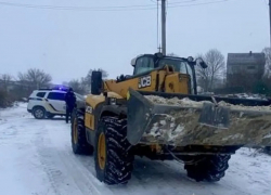 В Одессе пьяный тракторист насмерть переехал коллегу во время дорожных работ