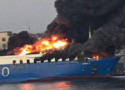 Mash: атакованное в порту Одессы судно было объектом теневой энергетики Украины