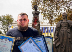 Появилось полное видео момента убийства в Одессе радикала Демьяна Ганула