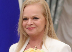 Ларису Долину обманул Человек-паук - как такое возможно