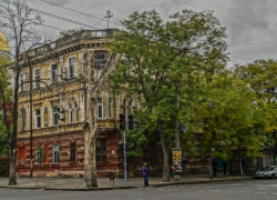 Новости Одессы: боец ВСУ захватил в заложники фельдшеров, владелец Onlyfans умер от рака, и проверка личных переписок учителей