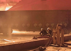 Очевидцы насчитали 28 взрывов на складах ВСУ в Измаиле, город остался без света