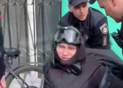 В Одессе насильно мобилизовали несовершеннолетнего курьера
