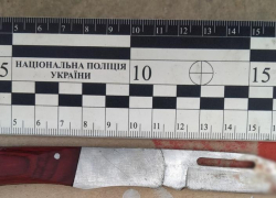 В Одессе мужчина зарезал жену посреди улицы