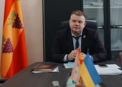 Обвиняемого в вымогательствах экс-главу Белгород-Днестровского хотят освободить